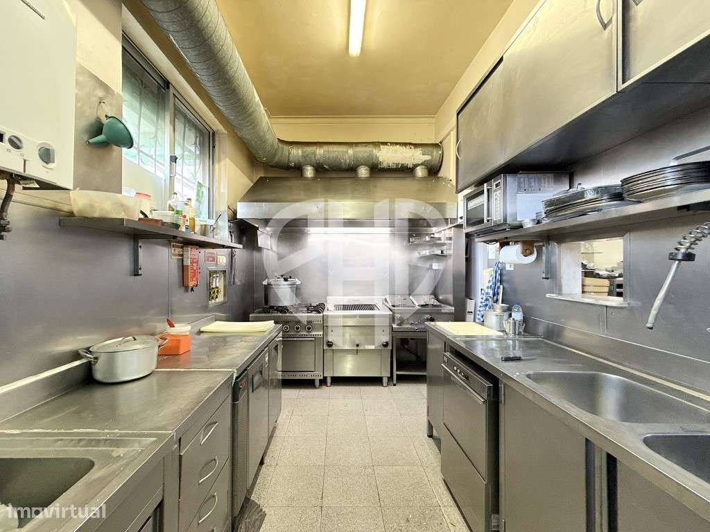 Oportunidade de Investimento | Trespasse Restaurante 'PONTO DE ENCO...-21