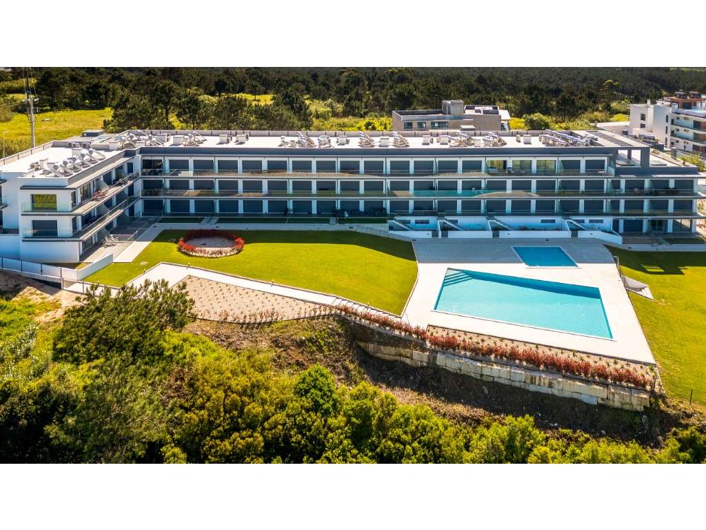 Apartamento T2 na Pederneira com piscina e Vista Mar-47