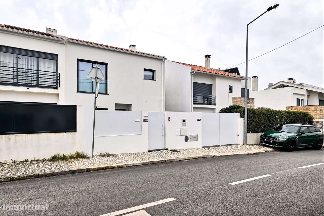 Moradia T4 | Construção contemporânea | Trajouce | São Domingos de Ran-36