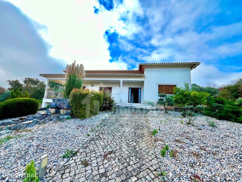 Moradia T6 pronta a habitar em Soure-41