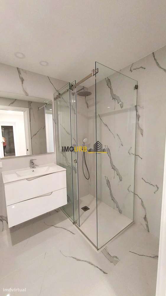 APARTAMENTO - T3 - NOVO - CENTRO DA CIDADE - LEIRIA-10