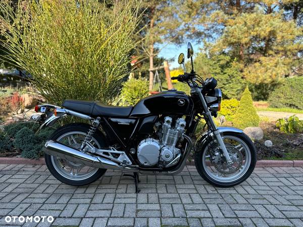 Honda CB - 19