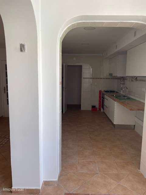 Arrendamento de apartamento t3 na Baixa da Banheira, 90 m² área bruta. - Grande imagem: 4/19