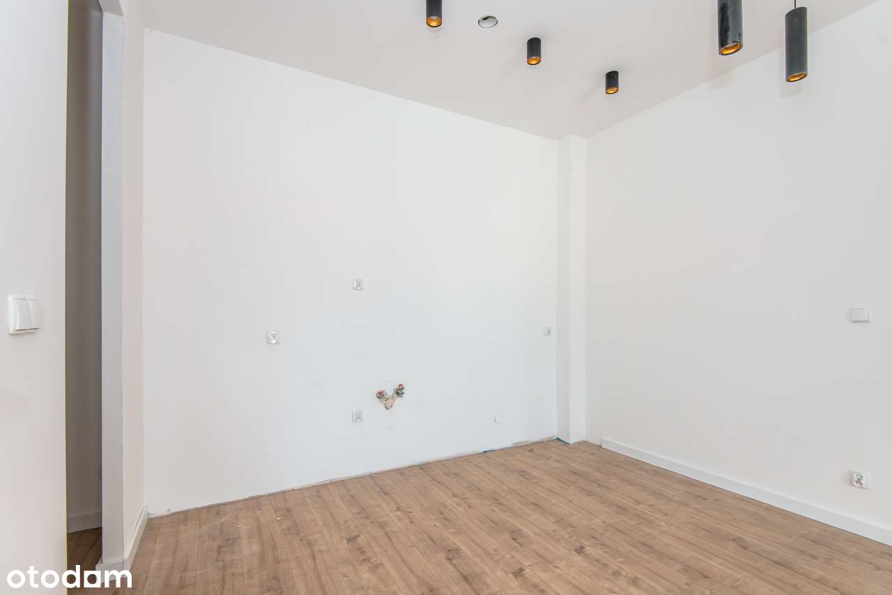 2-pokojowe M | rewit. kamienica | Wstaw meble i zamieszkaj-3