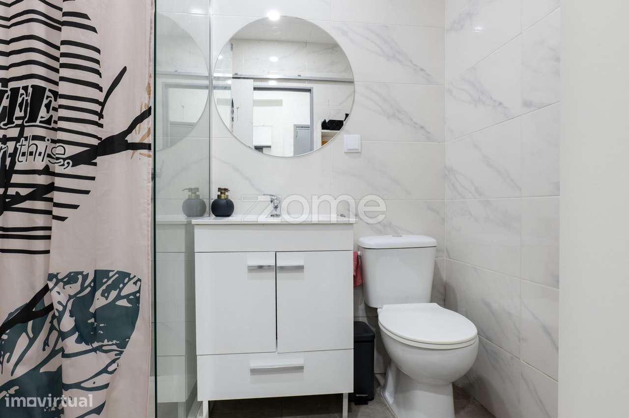 Apartamento T1+1 à venda Monte Abraão-14