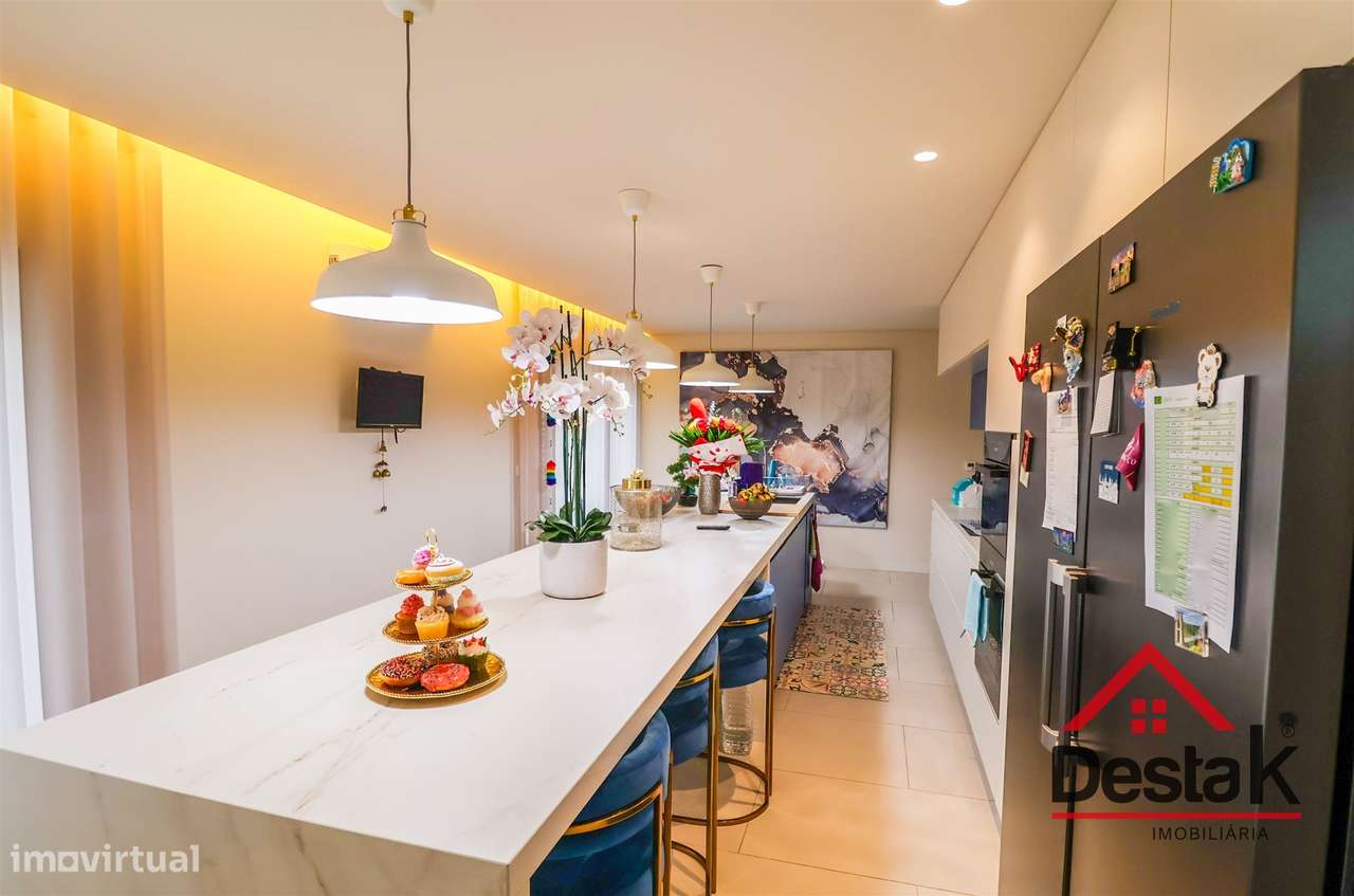 Moradia V4 para arrendamento com piscina em Viseu - Grande imagem: 5/30