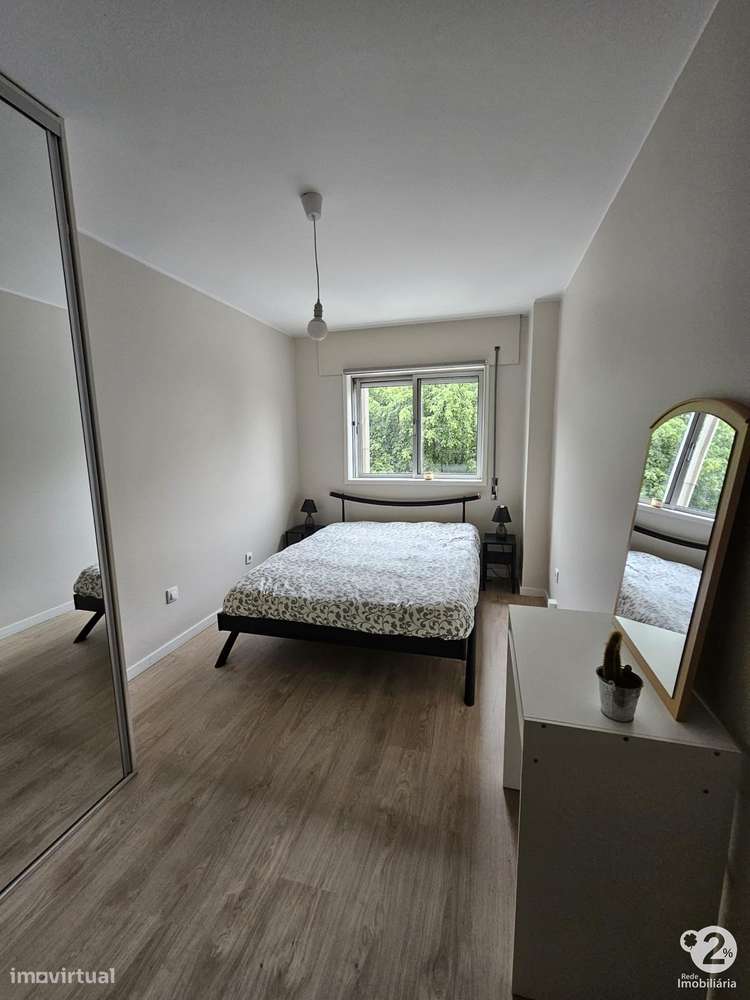 Apartamento T2 em São Mamede Infesta-11
