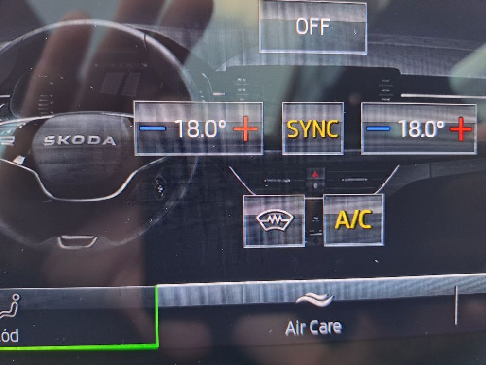 SKODA KAMIQ 1.5 TSI 150KM DSG MONTE CARLO, podgrzewana szyba i kierownica, od ręki