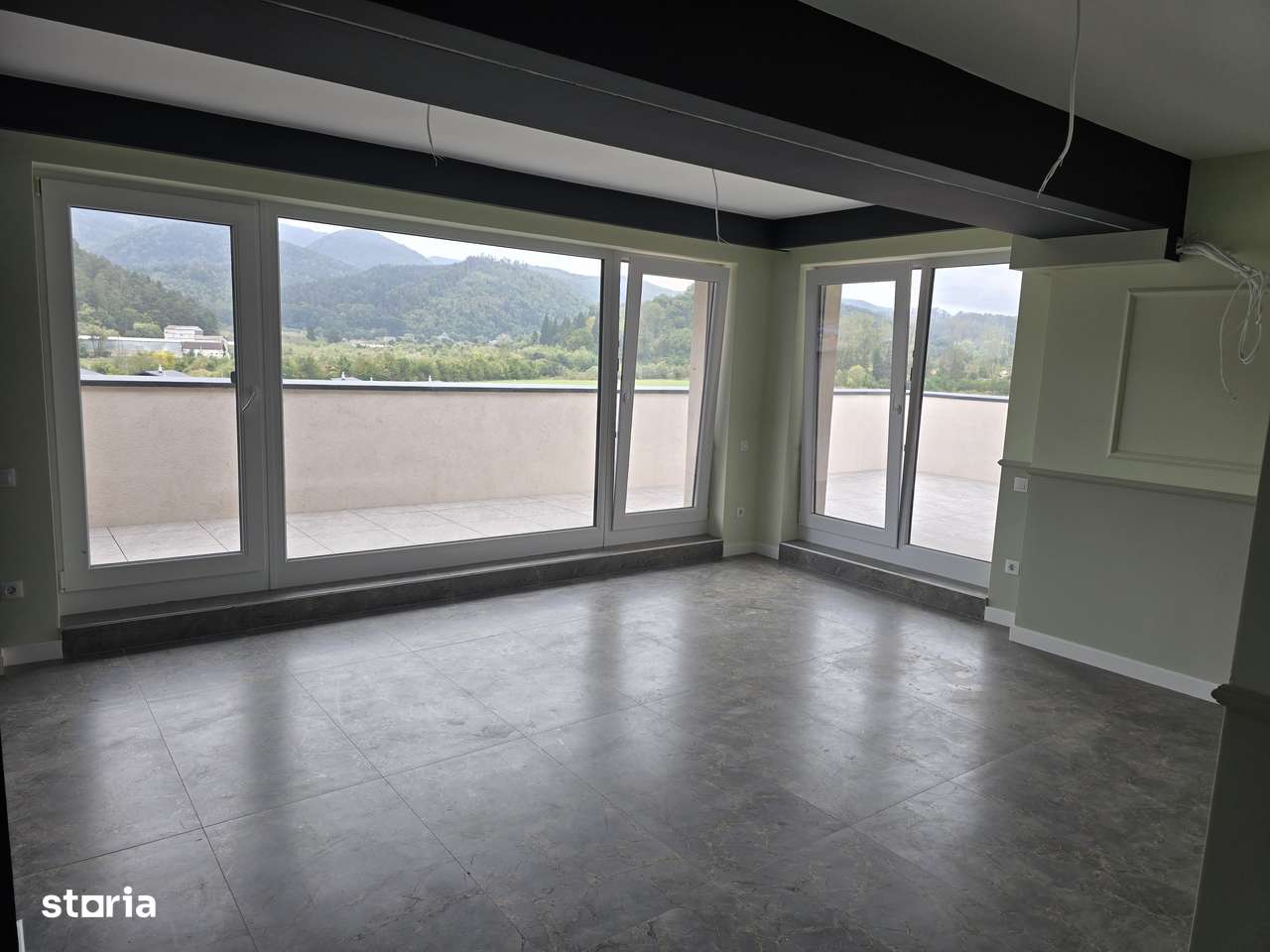 Studio NOU cu balcon mare-9