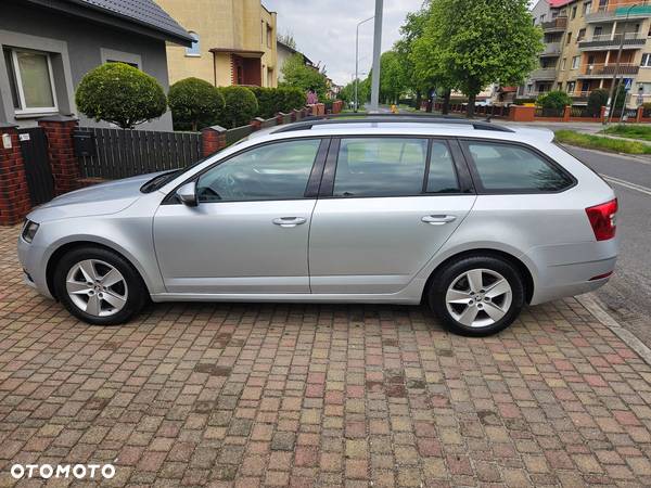 Skoda Octavia 1.6 TDI Ambition - 9