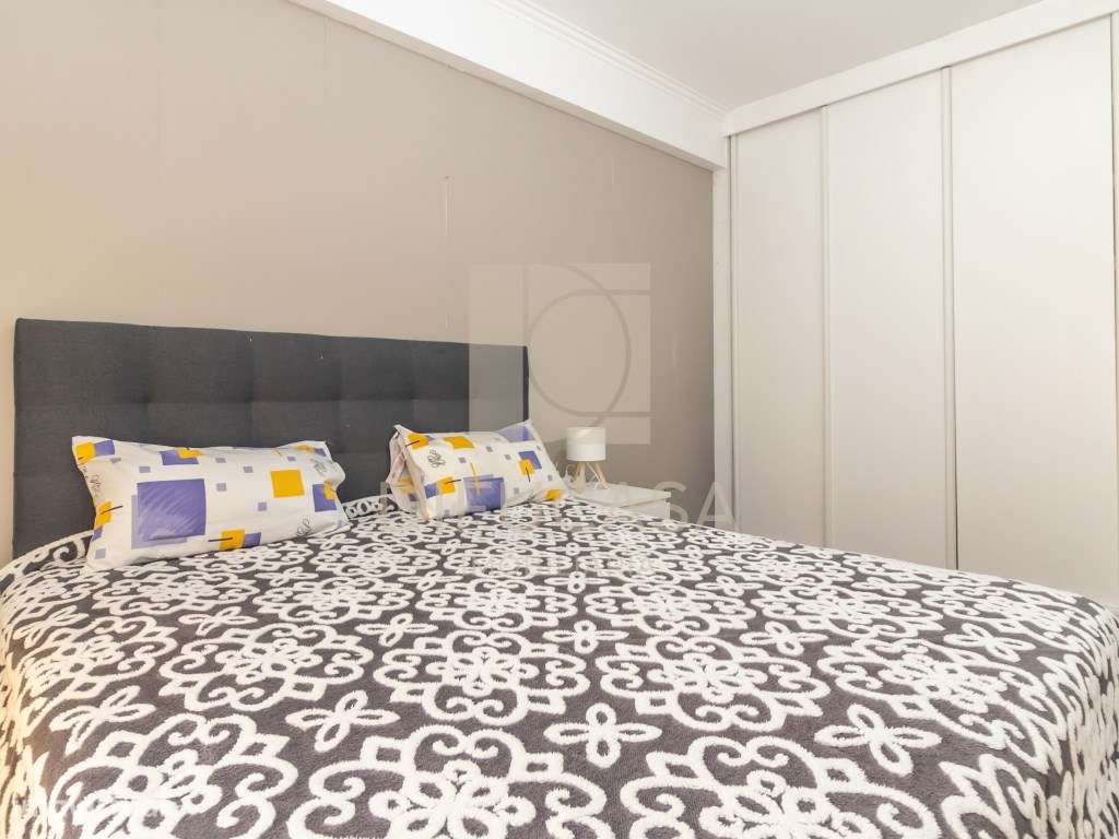 R260_Apartamento T3 Central no Feijó-27