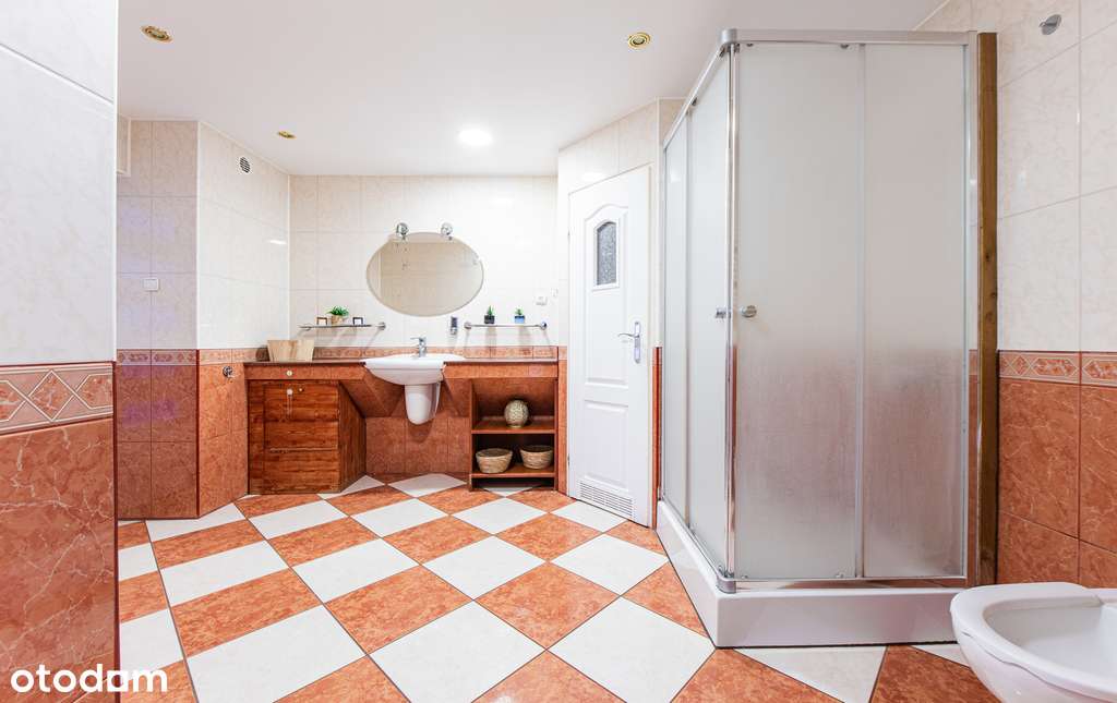 Rodzinne  3 Pokoje / 1 piętro/ Garaż-11