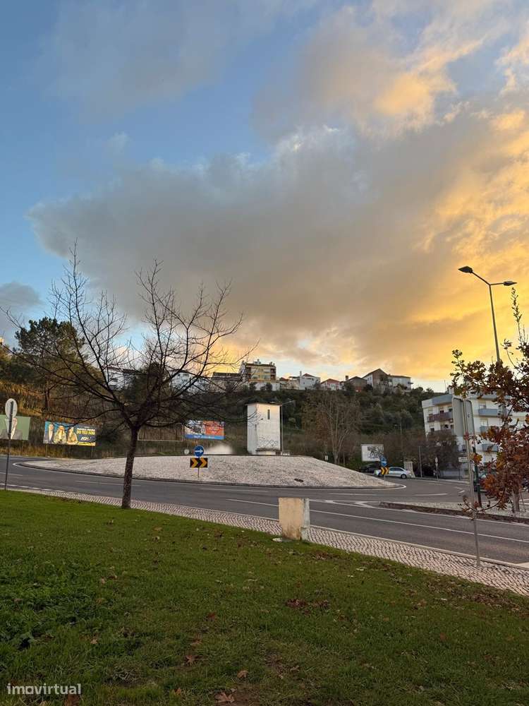 Garagem  Venda em Vale de Santarém,Santarém-6