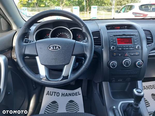 Kia Sorento 2.2 CRDI L - 11