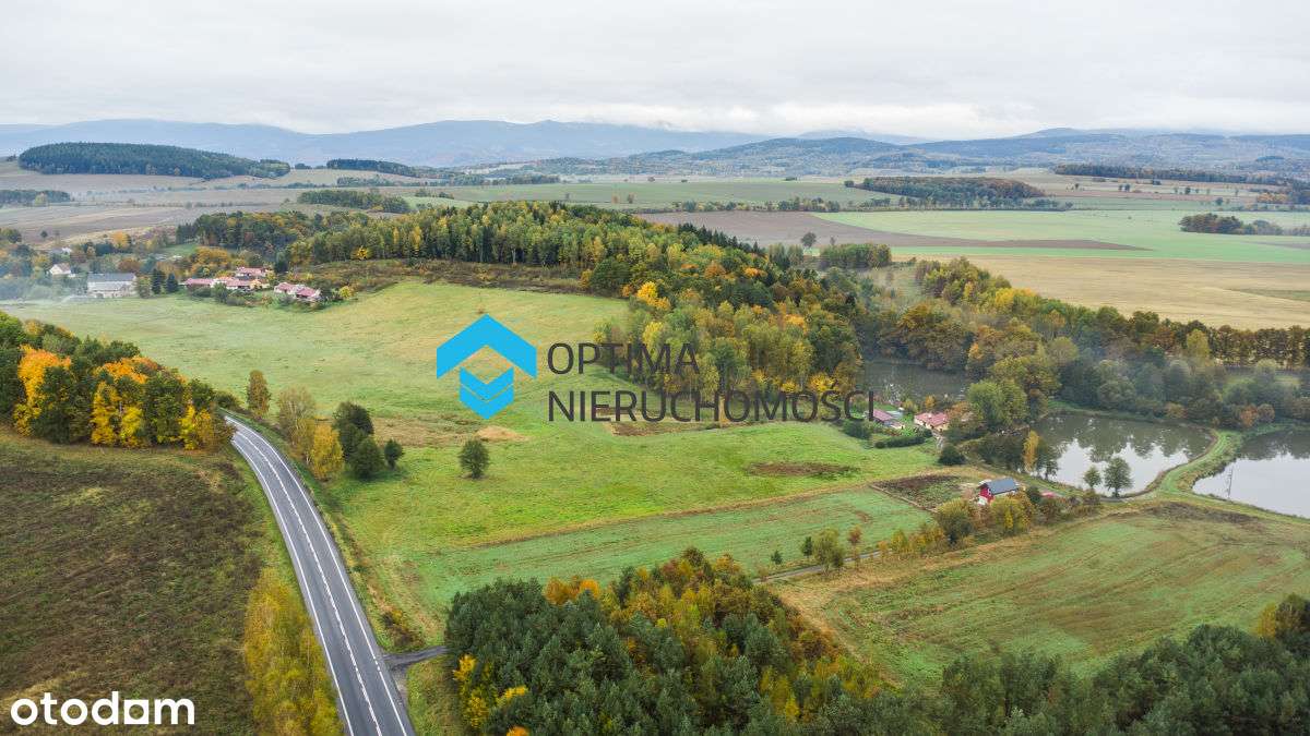 Atrakcyjne działki budowlane nad stawami w-8