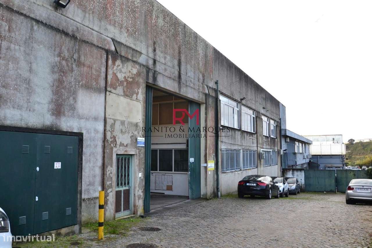 ARMAZÉM INDUSTRIAL COM 4040M2 | RIO TINTO, GONDOMAR - Grande imagem: 3/24