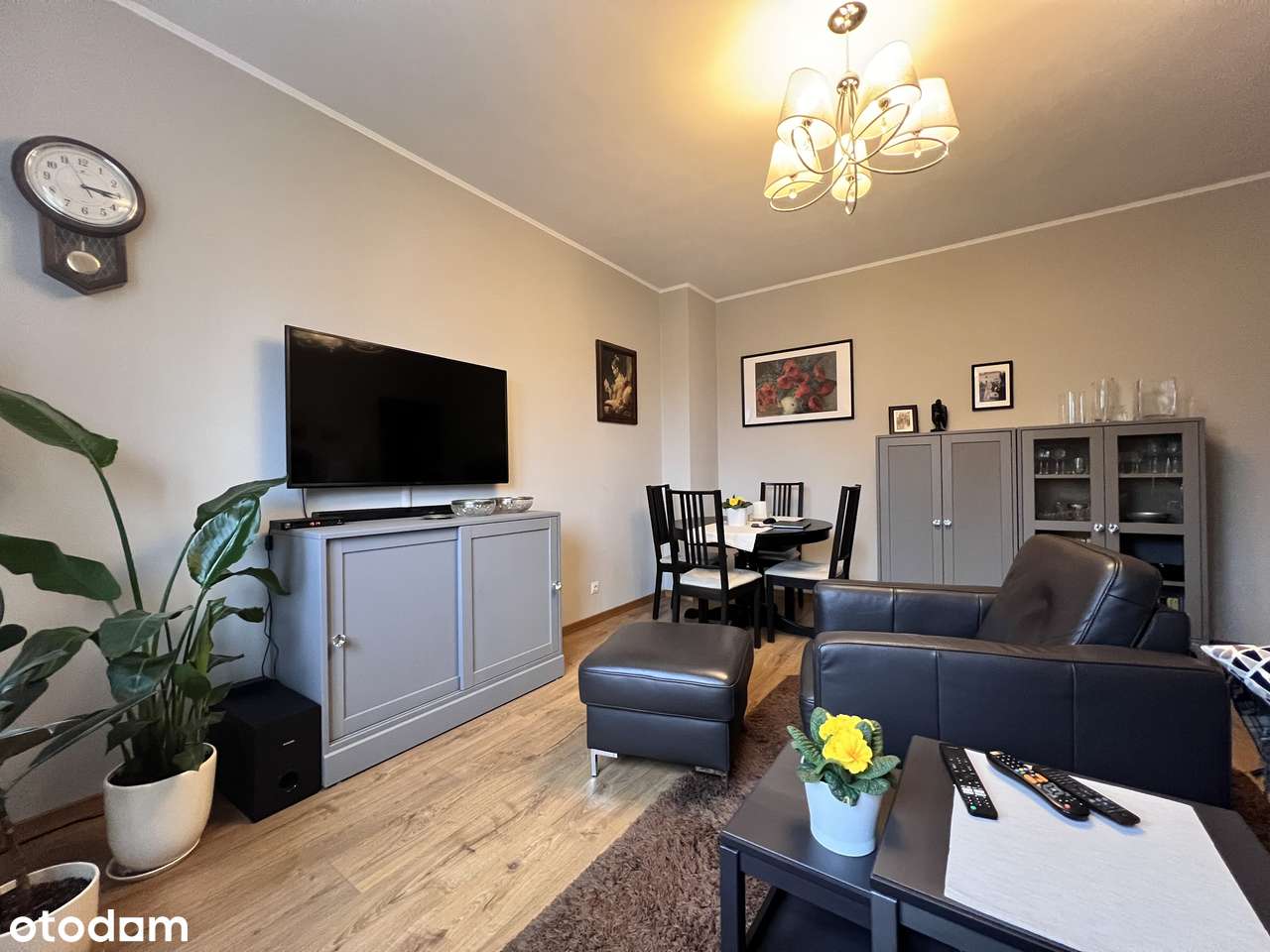 Dwupoziomowe 5 pokoi+2 balkony+ogródek+garaż-1