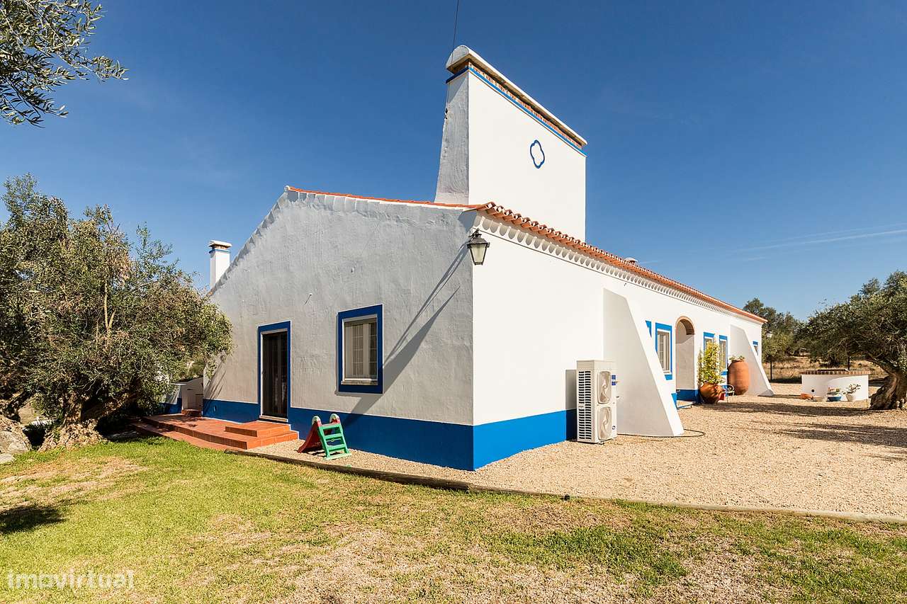 Quinta de charme T5 com piscina e 7 000 m² — vistas para o Castelo de-51