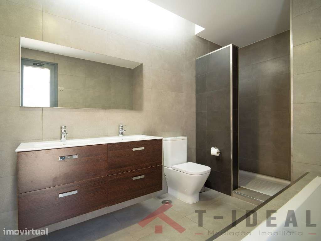 Moradia T4 com Vista de Mar-38