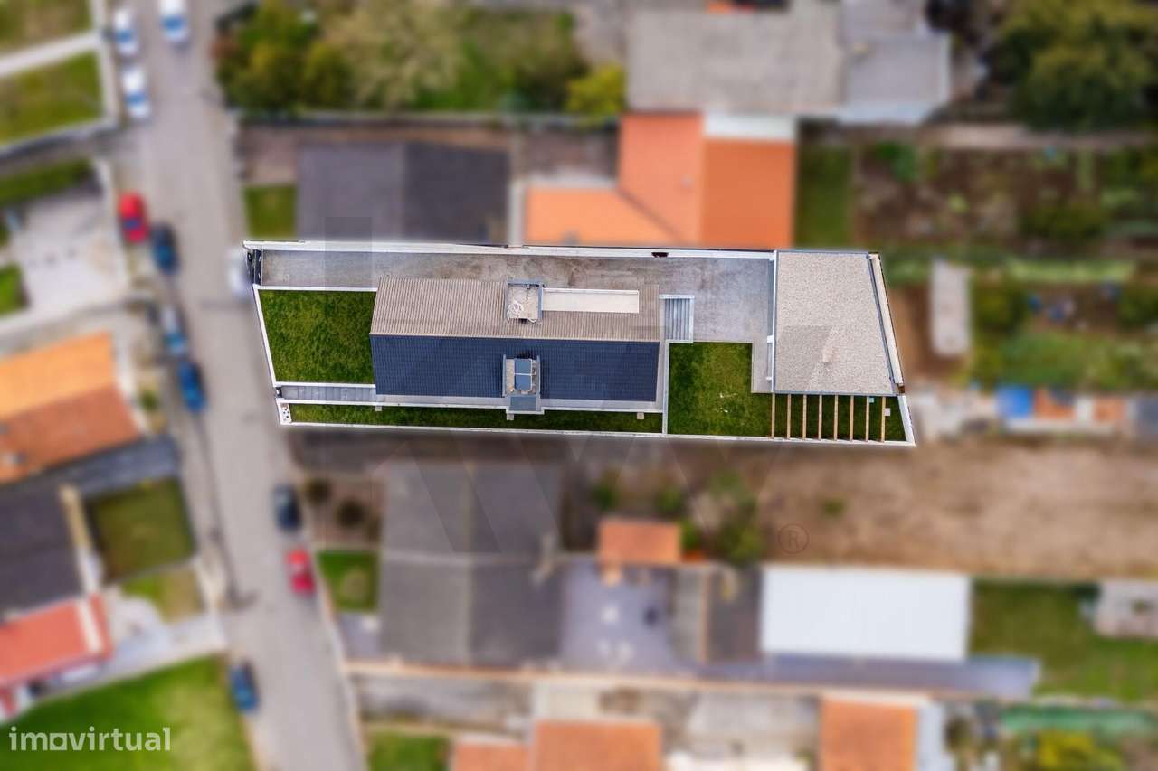 Moradia T3 Isolada em Ovar (S. João) - Grande imagem: 2/43