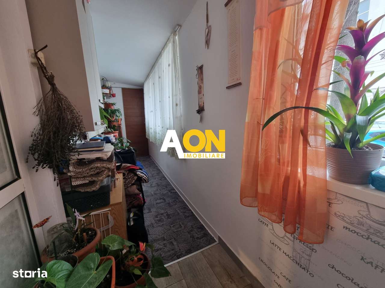 Apartament 2 camere, semidecomandat, parter inalt, Cetate - Imagine principală: 2/9