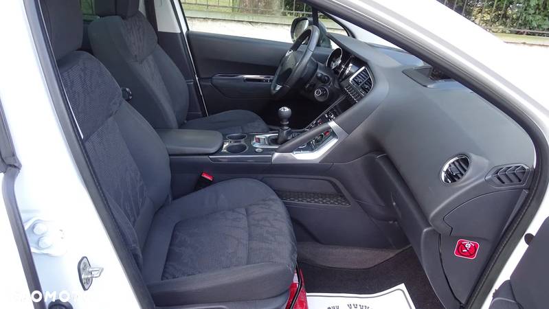 Peugeot 3008 1.6 HDi Active - 12
