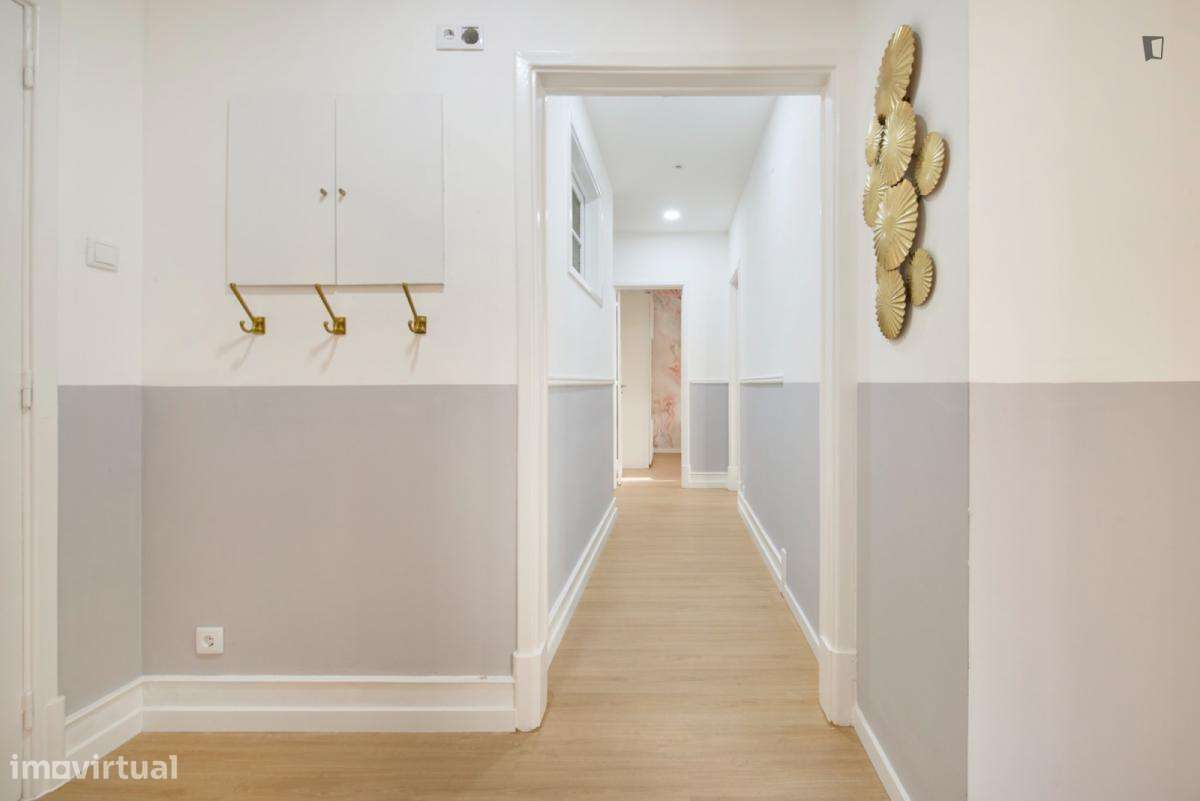 Quarto - localizado em Bairro Alto Lisbon - Grande imagem: 4/8