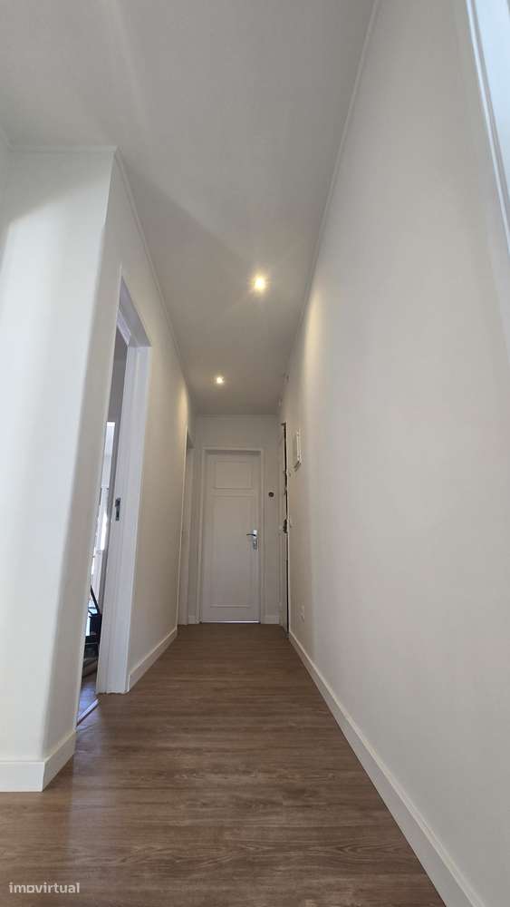 T2+1 totalmente remodelado Amora-13