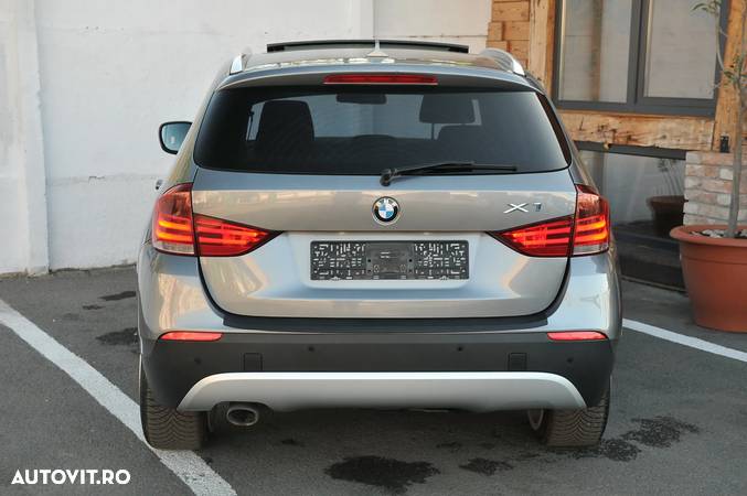 BMW X1 xDrive20d - 12