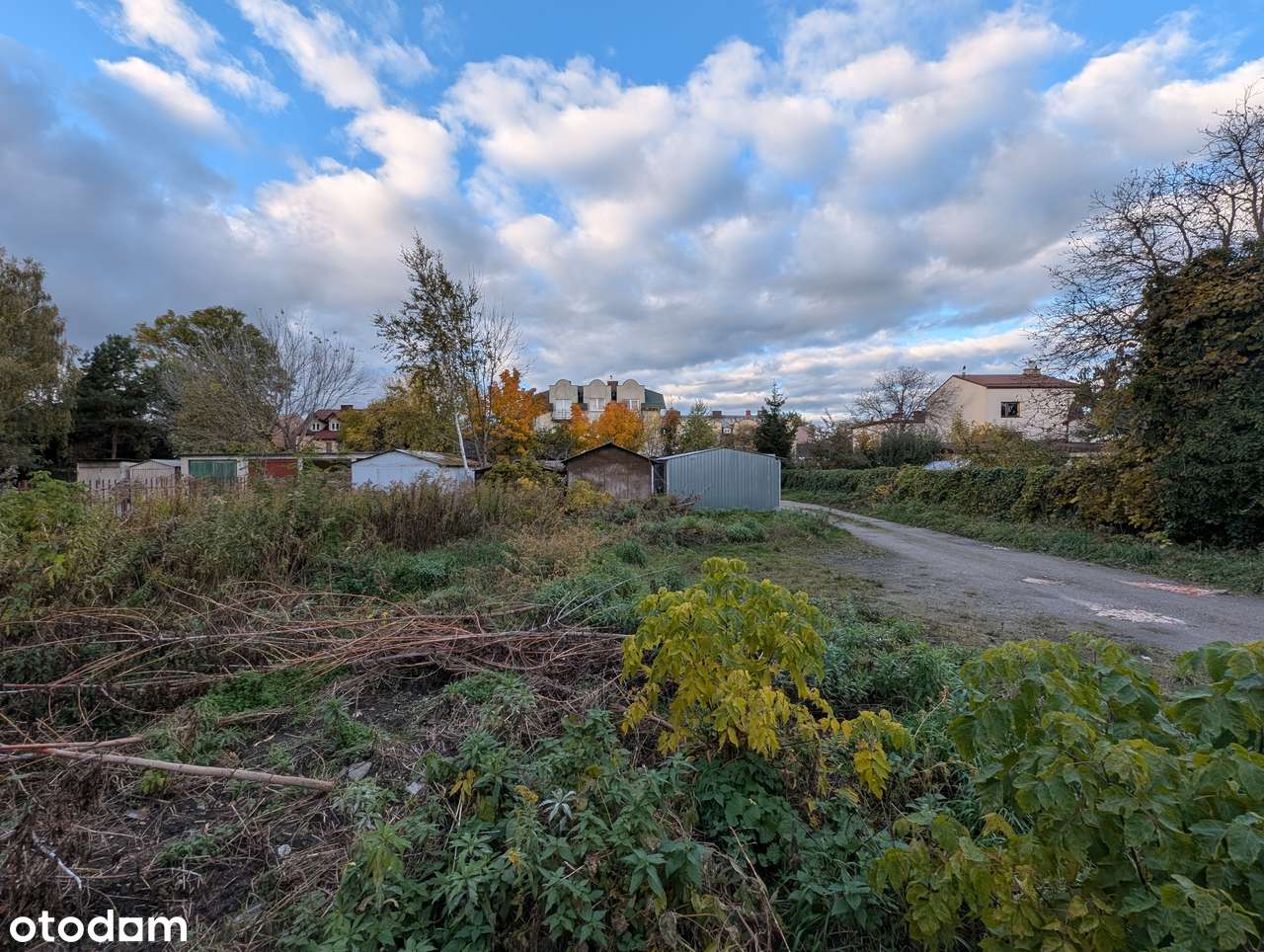 Bardzo atrakcyjna działka inewestycyjna w ścisłym centrum Wołomina - Pełny obrazek: 4/19