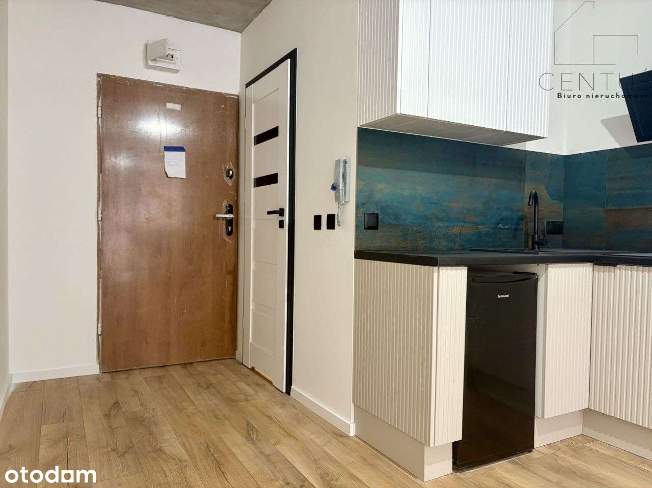 Kawalerka z balkonem idealna pod inwestycję-0