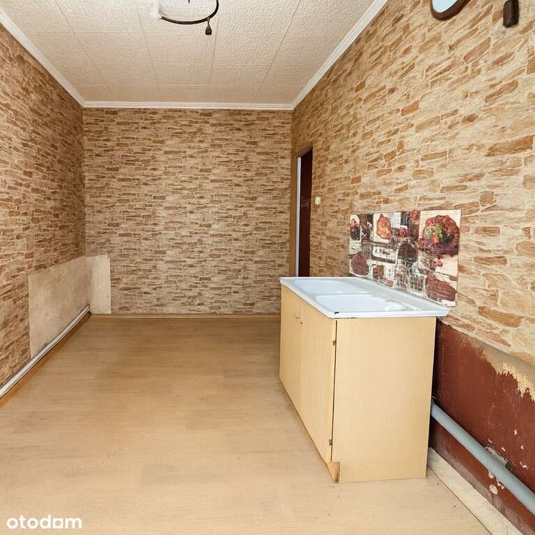 Mieszkanie w lesie - do remontu-10