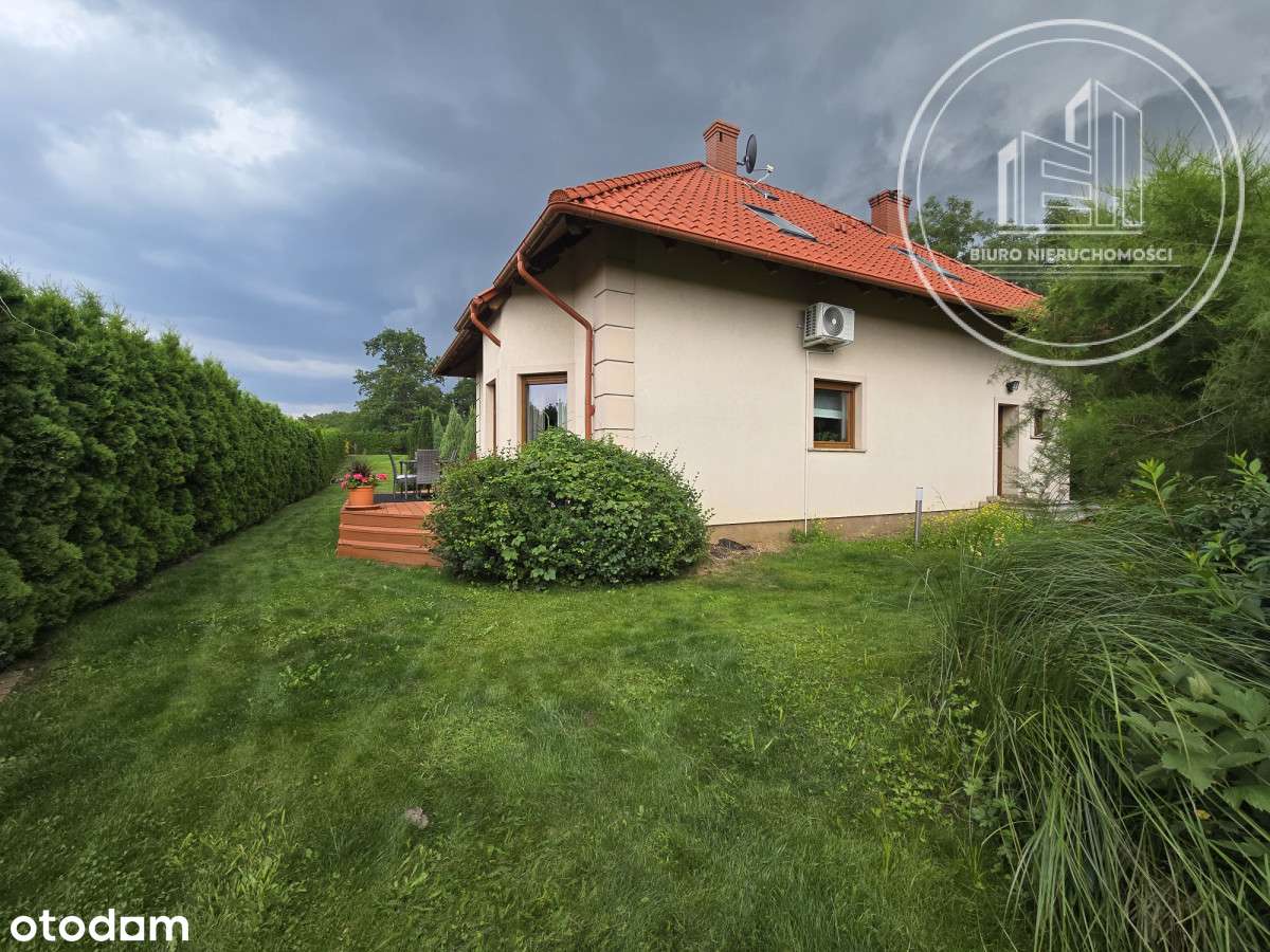 Dom premium z pięknym ogrodem-15