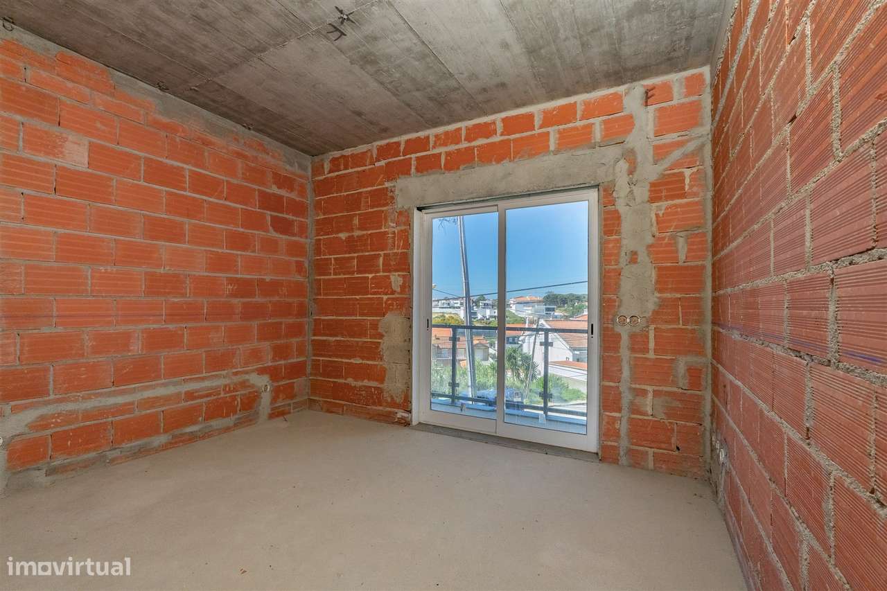 Moradia T4 em Construção em Vale Flores - Feijó Almada-26