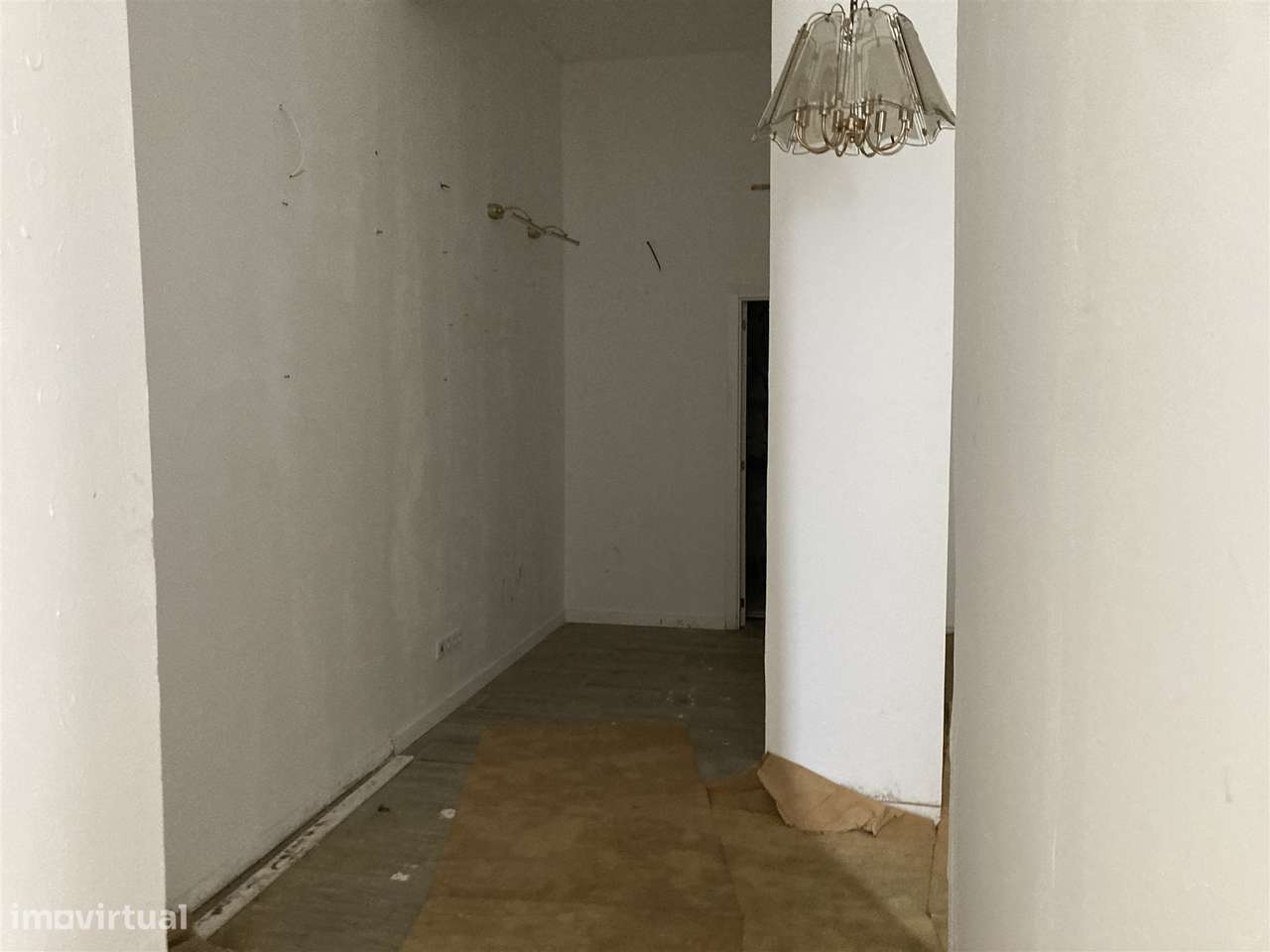 Loja / Viabilidade Apartamento / Marinha Grande - Grande imagem: 3/8