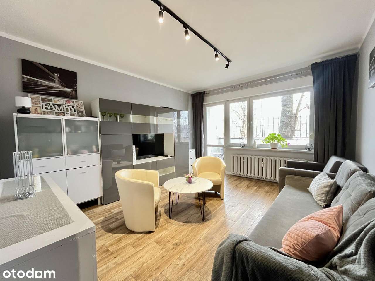 Parter | 2 pokoje po remoncie | duży balkon | Śródmieście-0