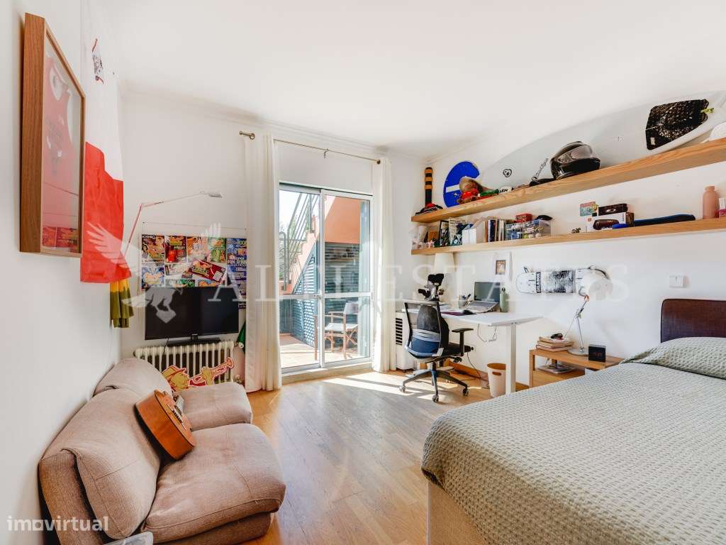 Apartamento T4 no prestigiado Monte Estoril.-30