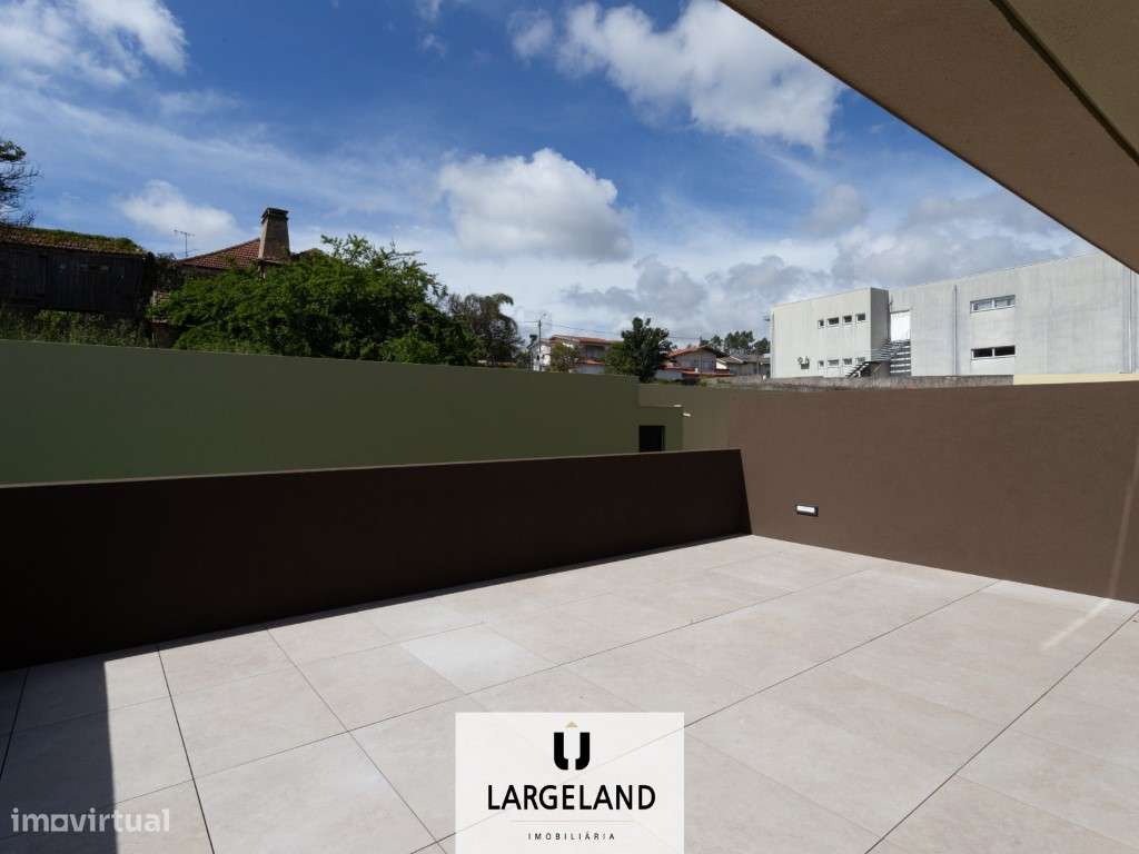 Apartamento T2 - Santa Maria da Feira-11