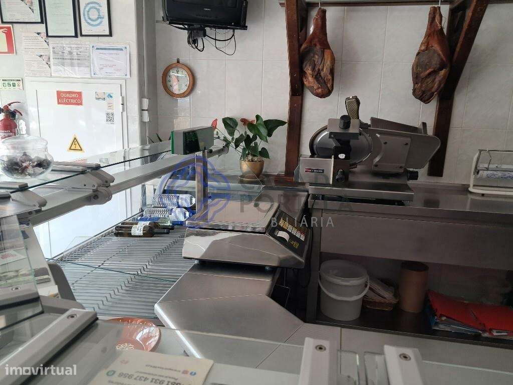 Trespasse de talho em pleno funcionamento. - Grande imagem: 5/13