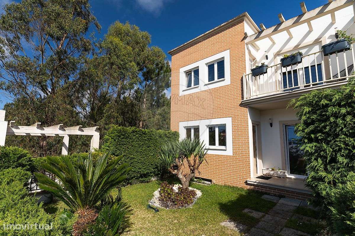 Moradia T5 para venda - Grande imagem: 2/13