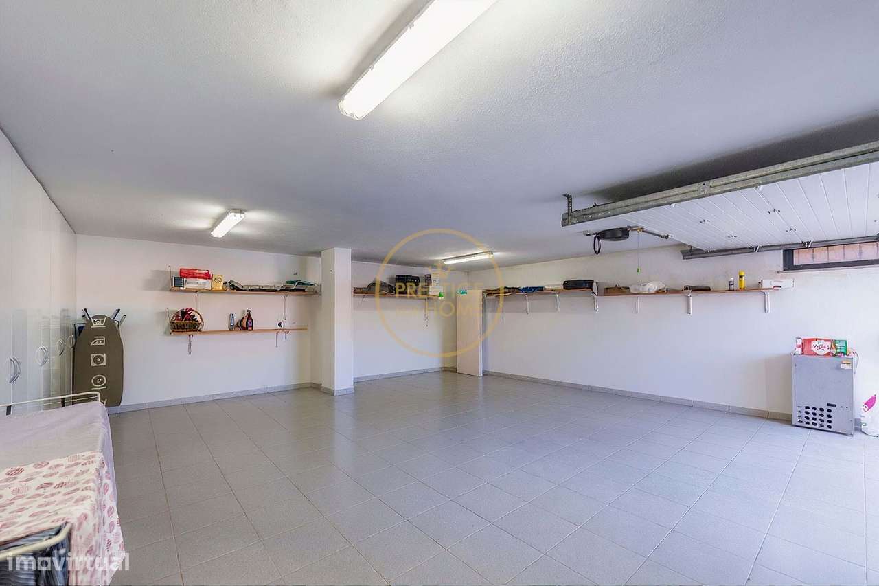 Moradia, 294,80 m², São Sebastião-38