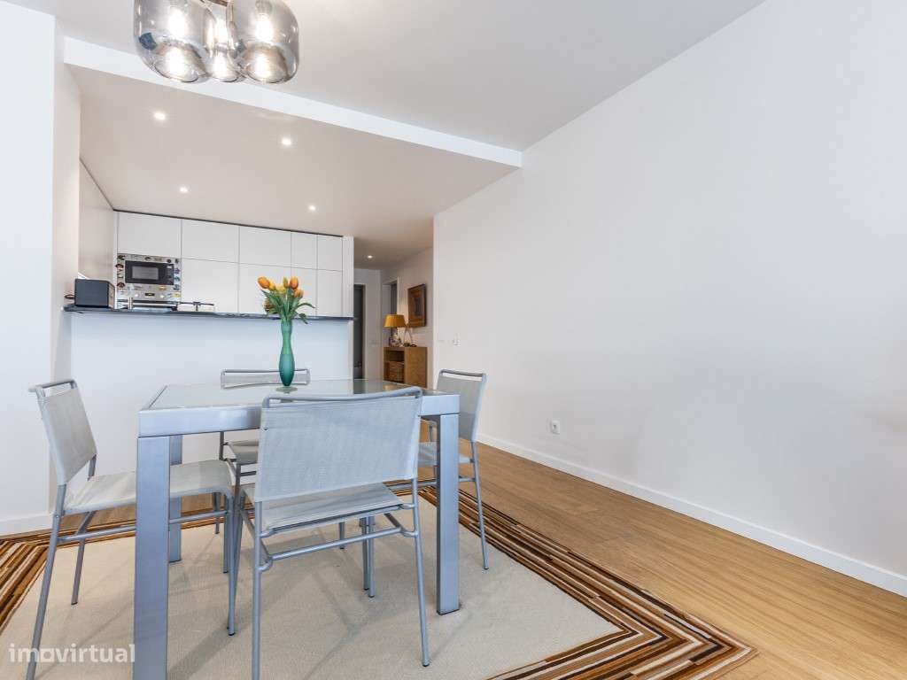 Apartamento T2 com Suite, Estacionamento e Piscina no Terraço - Vis...-12