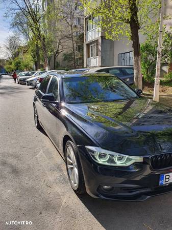 BMW Seria 3 325d Sport Line - 1