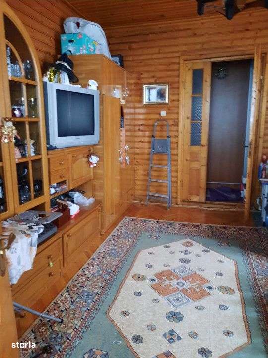 Casa cu spatiu comercial, Ultracentral. P+1+M - Imagine principală: 5/17