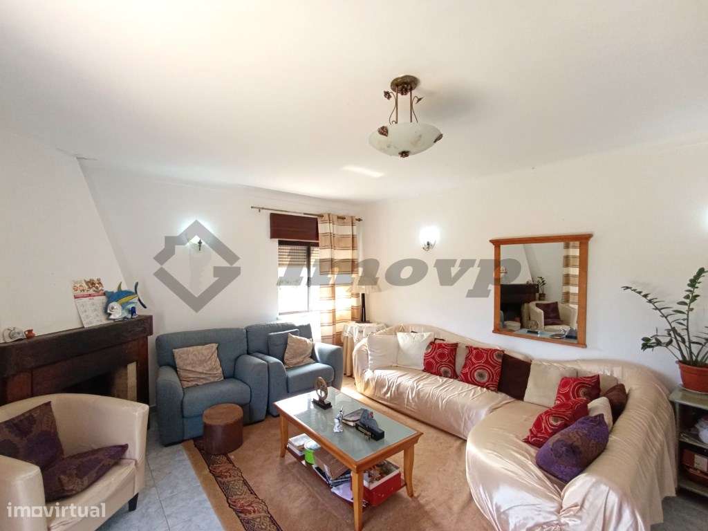 Moradia T3 com amplo terreno a 1,5 km da praia, Vila do Bispo-7