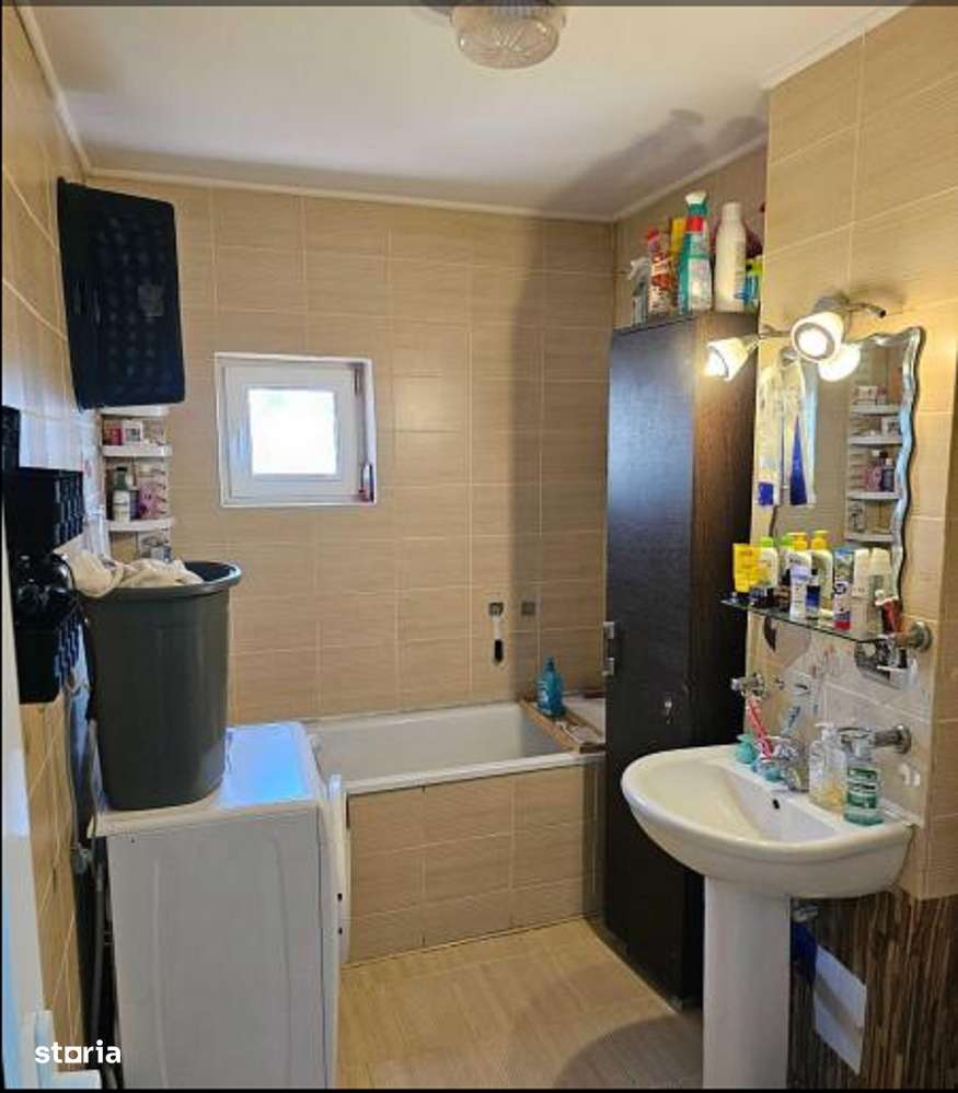 39064  Apartament 3 camere Km 4-5-6