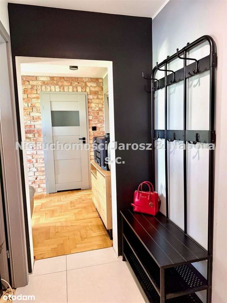 Do sprzedania M-4, ul.Łukasińskiego, 48m2-13