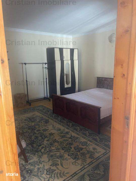 Casa 3 camere,decomandata, construcie anul 2000,Centru - Imagine principală: 4/9