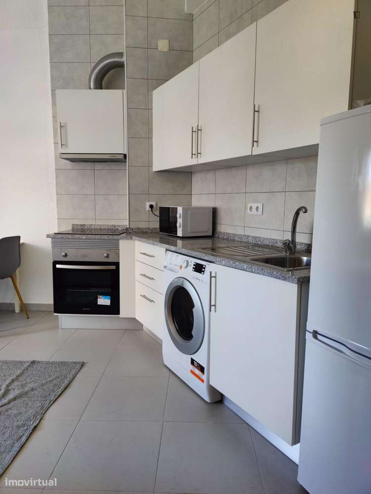 Apartamento com 1 quartos - localizado em Baixa Coimbra - Grande imagem: 5/9