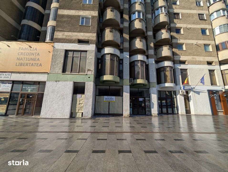 Spatiu Ultracentral zona Parcul Trandafirilor - Luceafarul - Imagine principală: 1/12